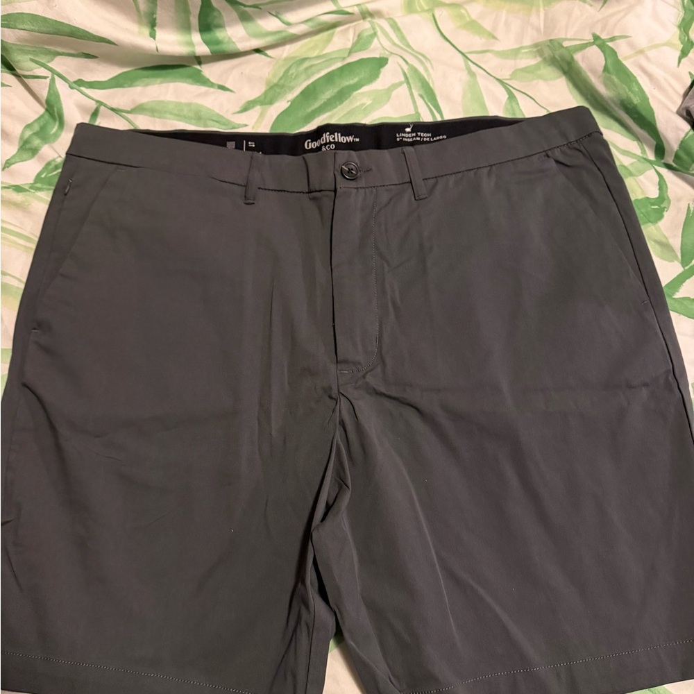 Goodfellow & Co Dark Gray Flat-Front Men's Shorts